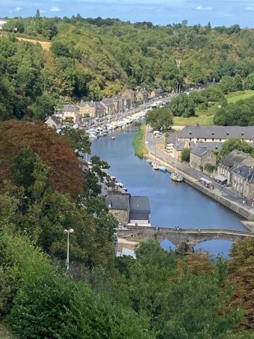 La Belle Consigne - Appartements Dinan Centre Gare Extérieur photo